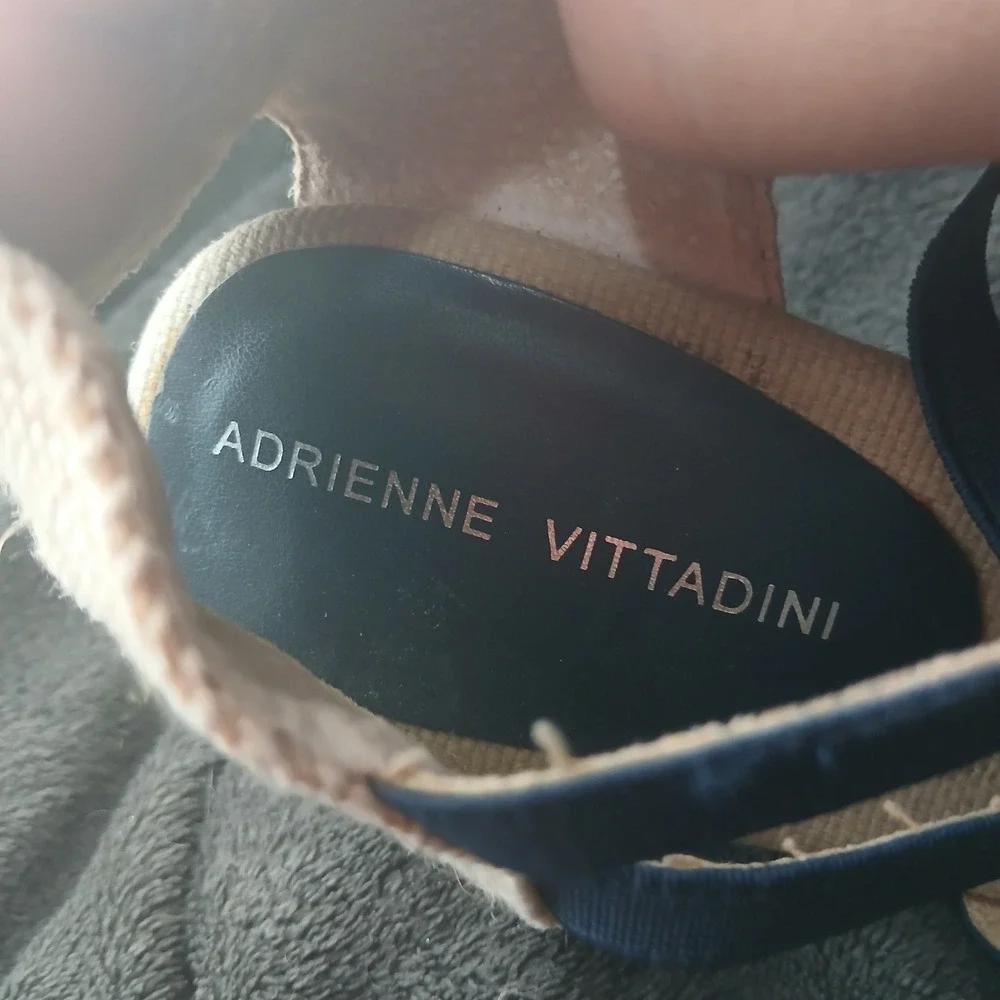 Adrienne Vittadini adrienne vittadini